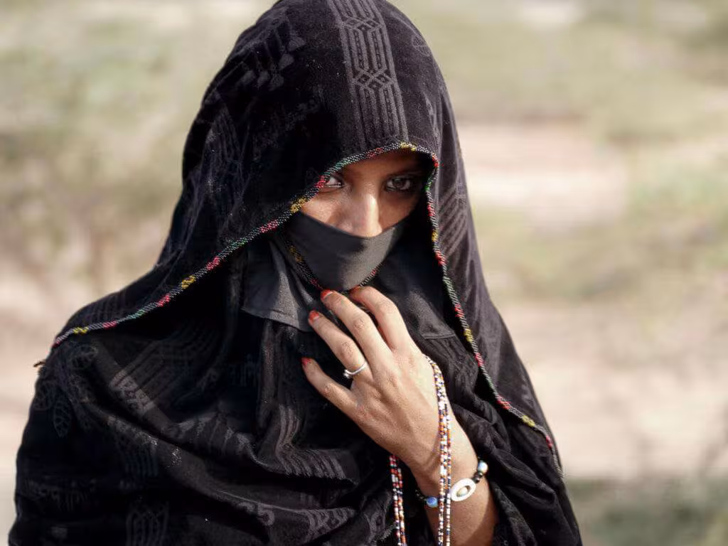 mujeres de Rashahida